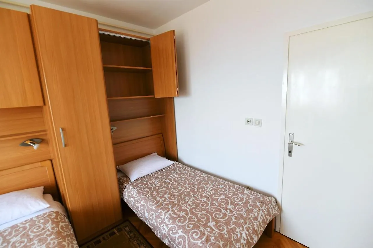 Apartments In Moscenicka Draga 34158 كرواتيا